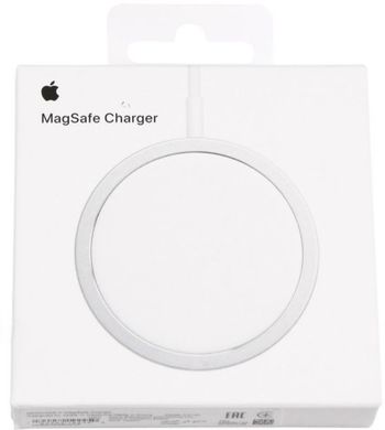 Бездротовий зарядний пристрій MagSafe Charger white