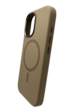 Силиконовый чехол Fibra OmniMag для iPhone 17 brown