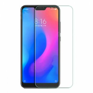 Защитное 2.5D стекло для Xiaomi Redmi 6 Pro/Mi A2 Lite 0.3mm